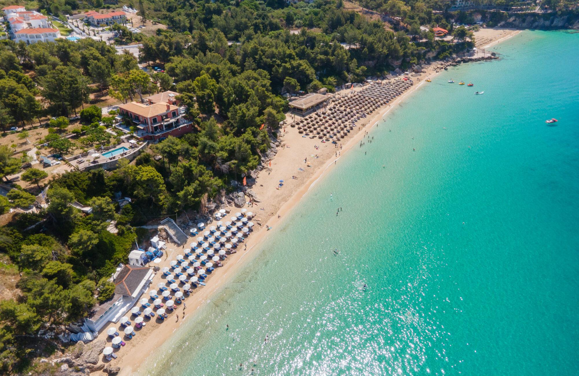 Makris Gialos - Beach